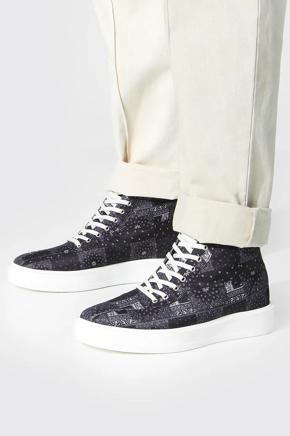 Bandana Branded Canvas High Tops