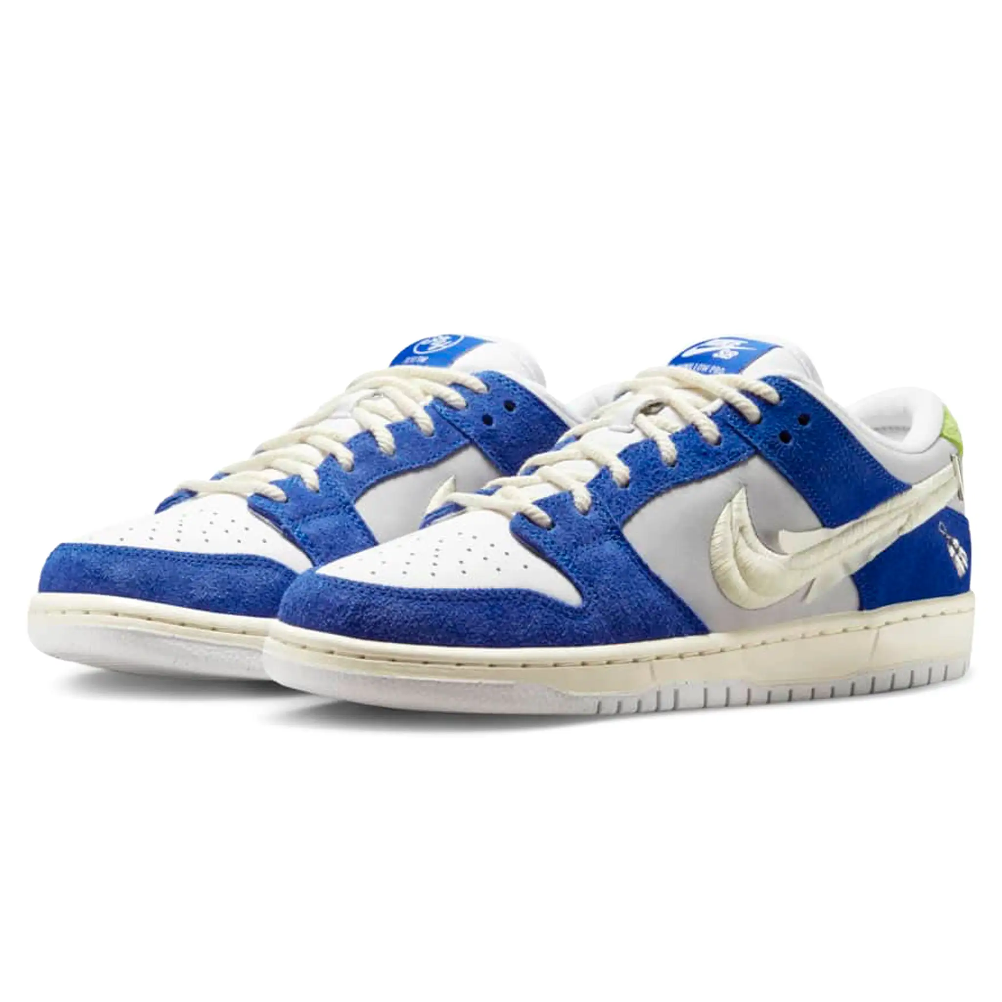 Fly Streetwear x Nike SB Dunk Low Pro Gardenia