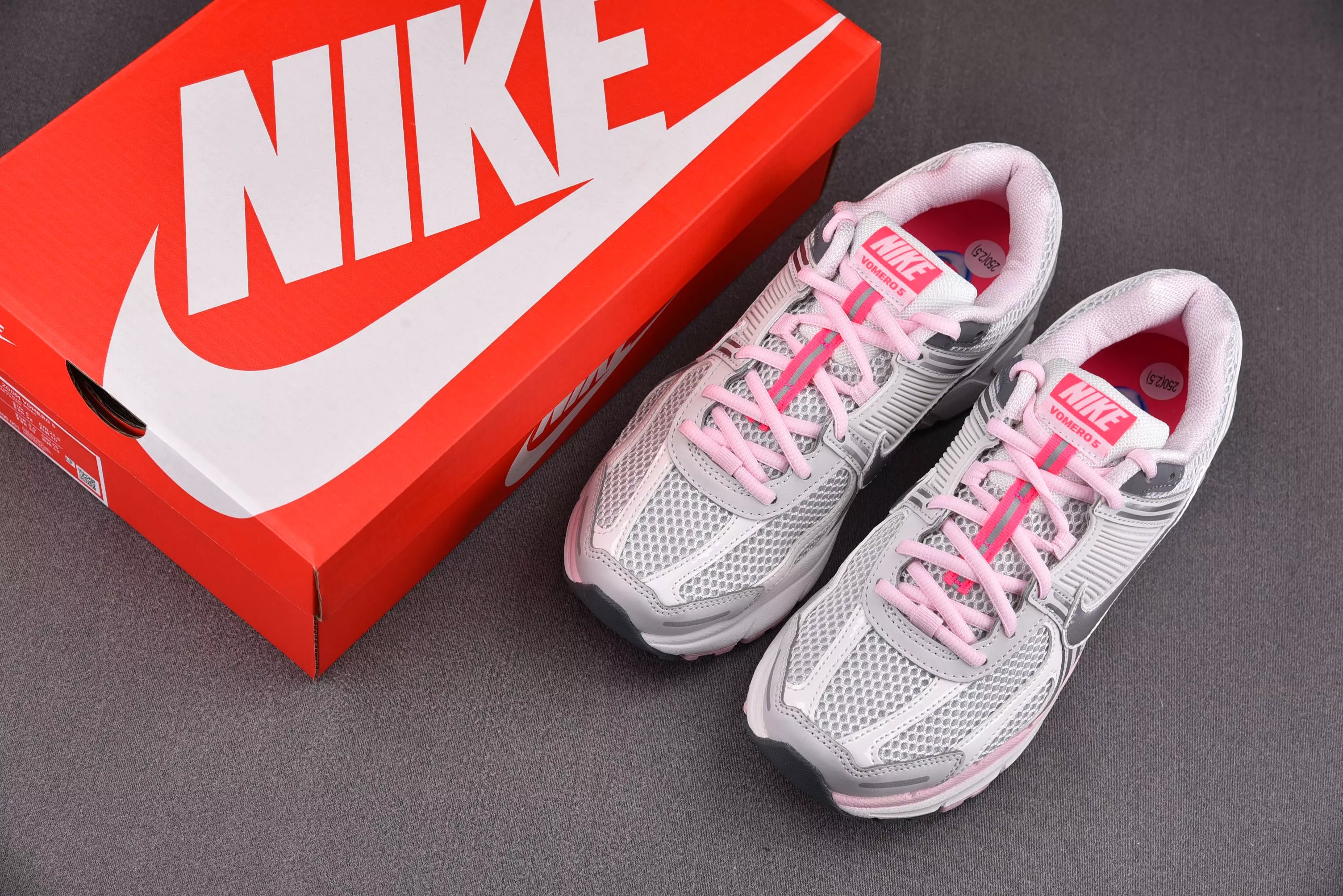 Nike Zoom Vomero 5 520 Pack White Pink (Women Size!!)