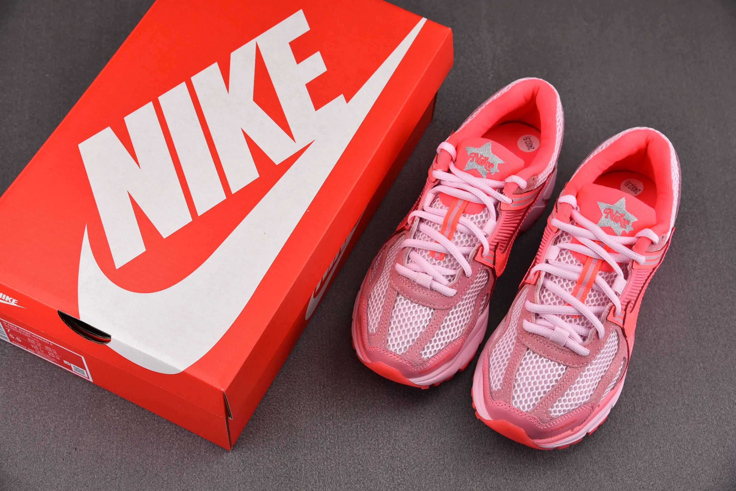 Nike Zoom Vomero 5 Coral Chalk Hot Punch (Women's)