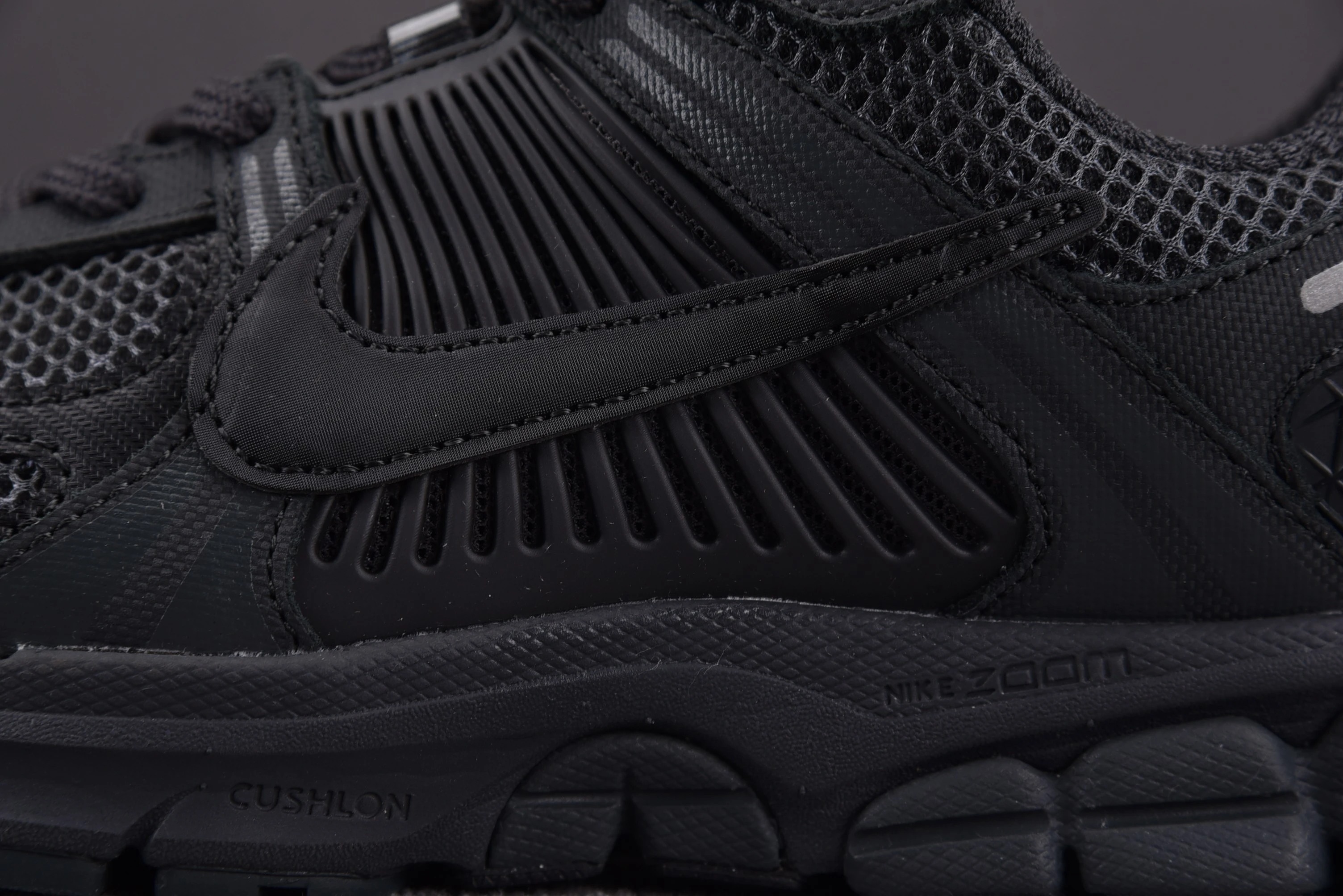 Nike Zoom Vomero 5 SP Anthracite (2019)